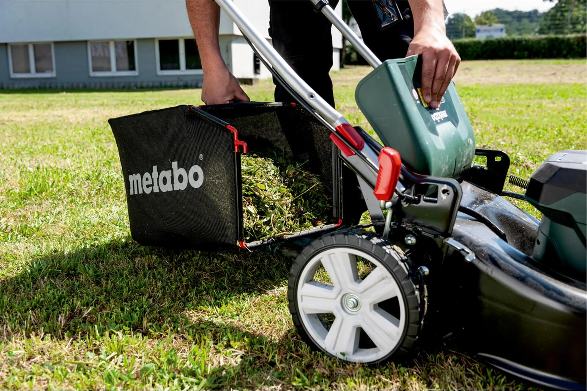 Metabo RM 36-18 LTX BL 46 solo Akku-Rasenmäher – Bild 10