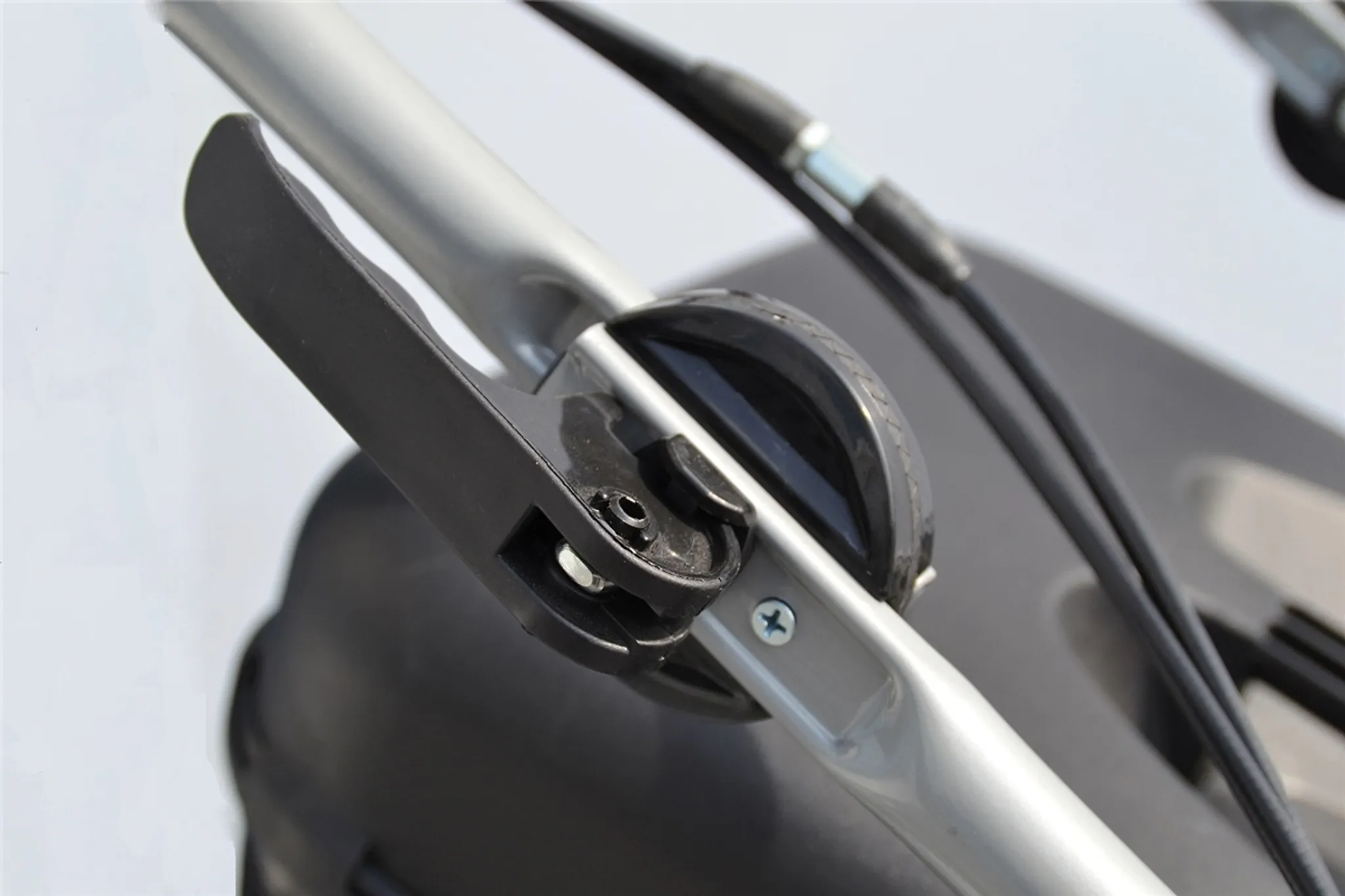 GÜDE Rasenmäher Benzin mit Antrieb Trike Premium Big Wheeler Trike 515D 4in1 – Bild 10