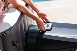 INTEX Whirlpool aufblasbar 4 Personen – Hydromassage
