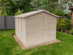 Alce Stefy 238x305 – Gartenhaus aus Holz – 238x305x220 cm