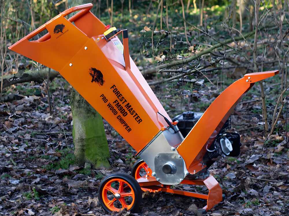 Forest Master FM9DD - Benzin-Häcksler - LCT 9 HP Benzinmotor – Bild 2