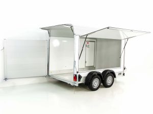 Debon Kofferanhänger C500 Sandwich 164x300cm H:200cm 2,0t | Alu | Polybug | Tür | Weiß-Neu